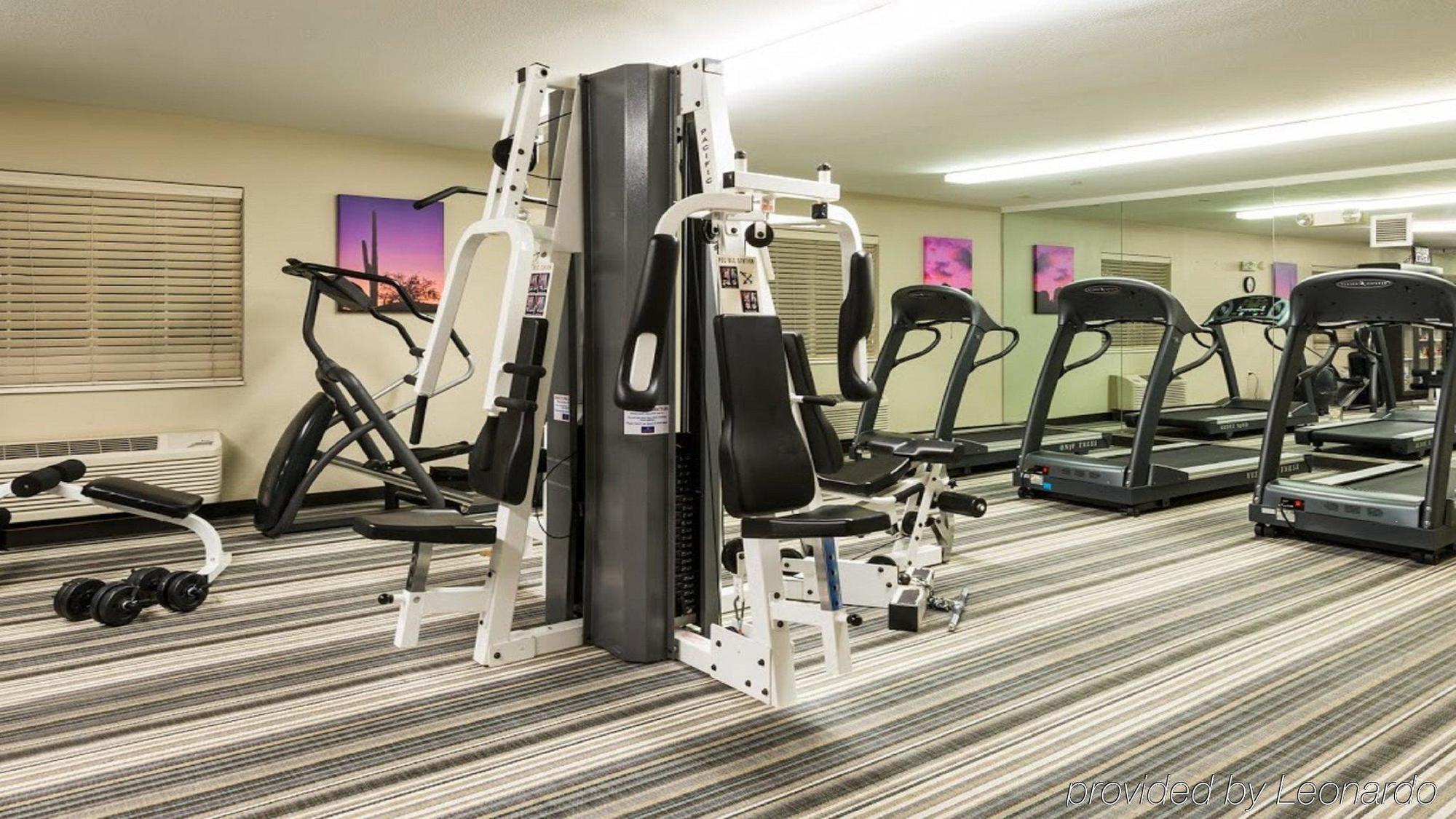 Sonesta Simply Suites St Louis Earth City Bagian luar foto